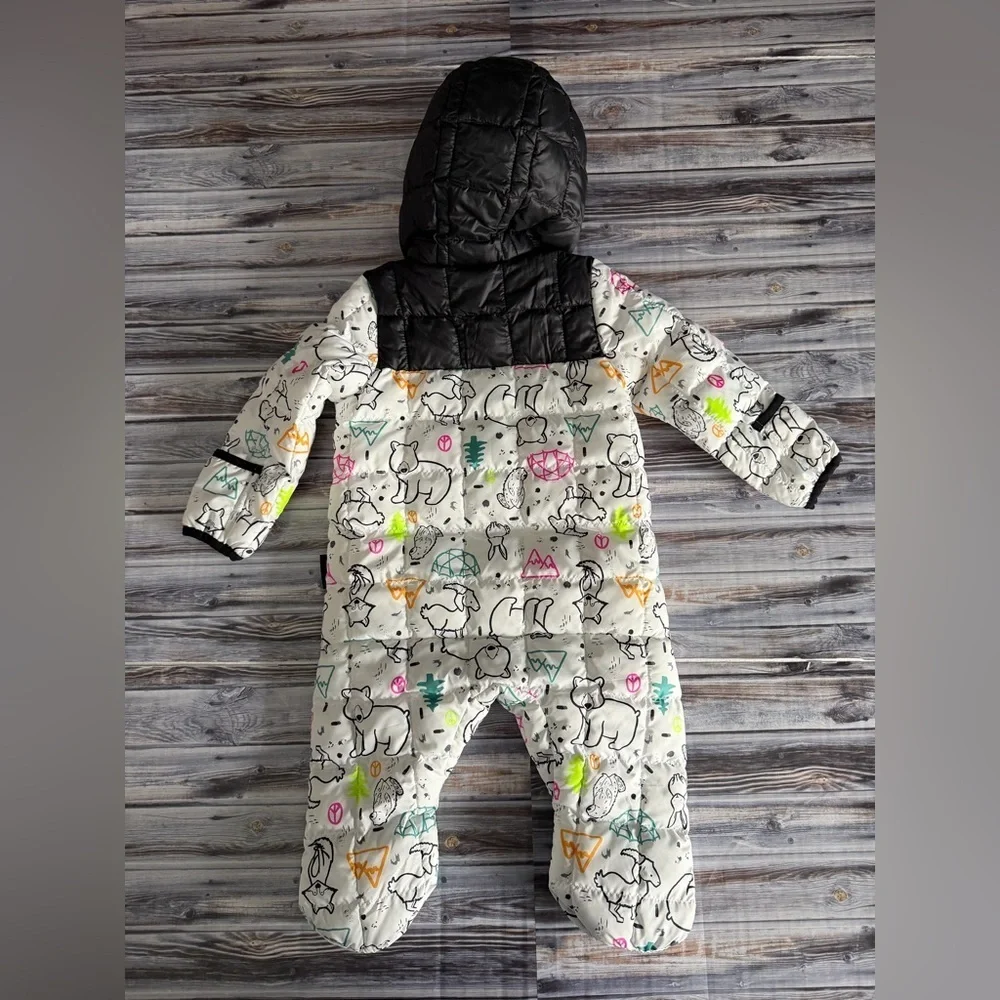 The North Face Baby Thermoball One Piece Infants' snowsuit black and white print